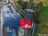 Mazda 323f de vânzare 