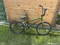 Bicicleta Bmx încă în garanție