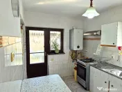 CASA LA VLADESTI - OAZA DE LINISTE APROAPE DE ORAS 