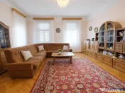 Casa cu vatra traditionala, gradina, garaj, facilitati, Codl 