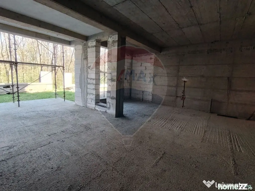 Apartament cu 3 camere CRANGUL PETRESTI.