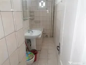 Proprietar Etaj Intermediar zona Sagului Kaufland 