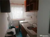 Proprietar Etaj Intermediar zona Sagului Kaufland 