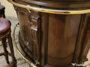 Bar elegant lemn masiv si marmura 