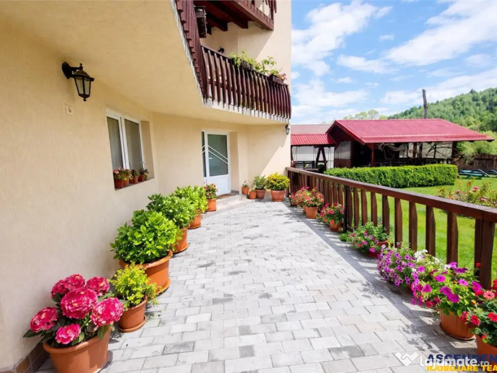 Rezidential Pensiune in decor de poveste, Moieciu, Bran