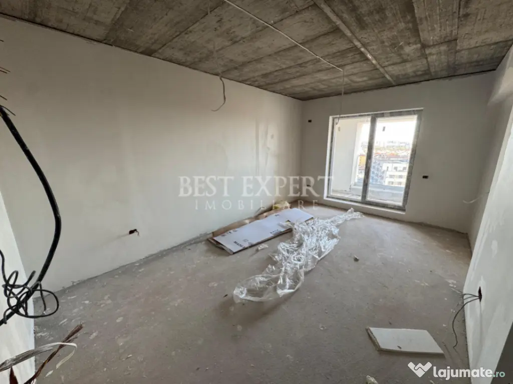 Garsoniera cu Parcare subterana vis-a-vis de Auchan Titan