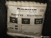 Role Rookie Retro V2 alb-negru, impecabile 