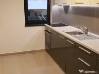 inchiriez garsoniera langa Aula Universitatii 