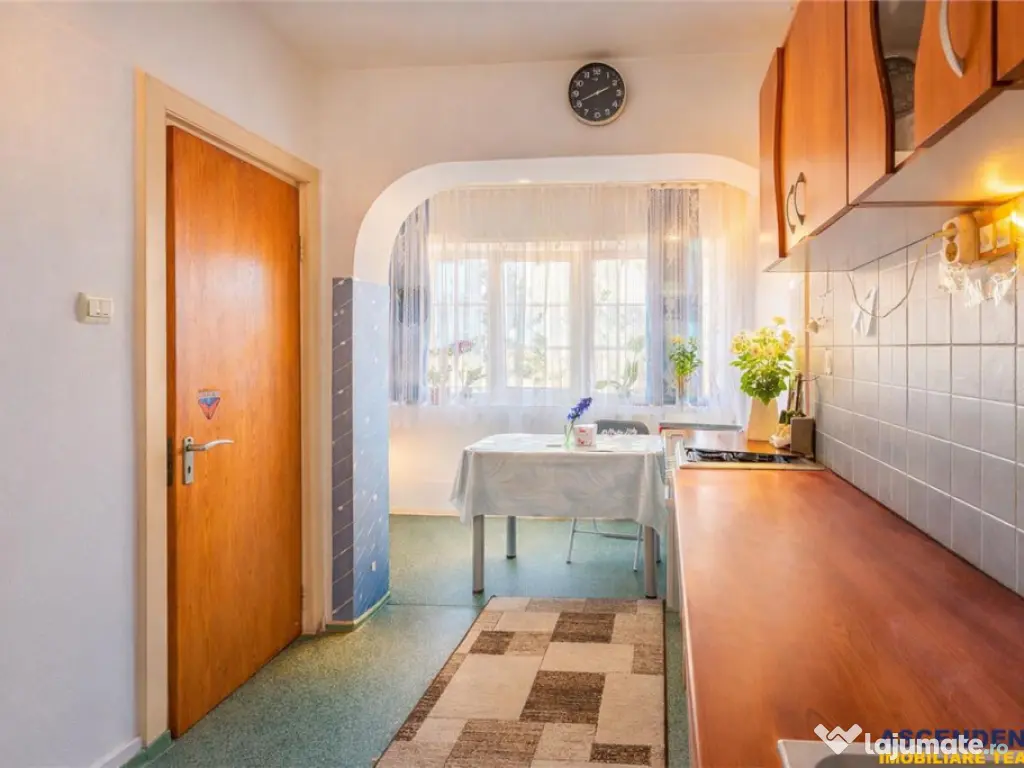 Distinctiv apartament, decomandat, 3camere, boxa, loc parcar