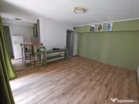 Inchiriez spatiu comercial central Hunedoara 