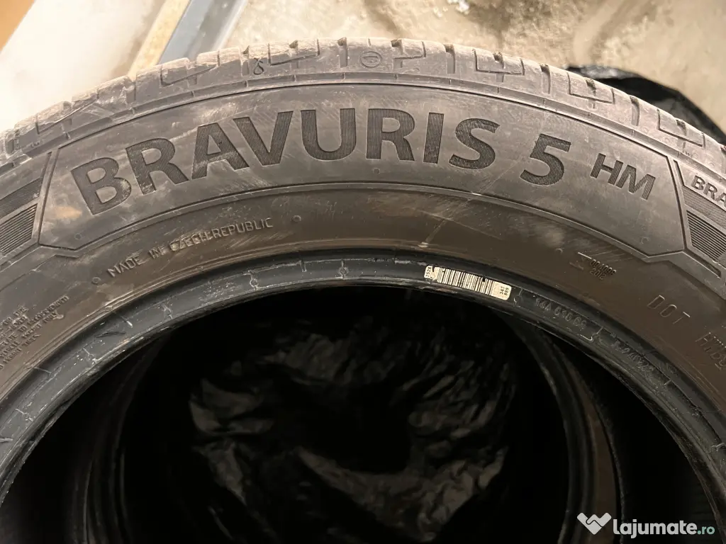 Anvelope 215/55/16 Barum