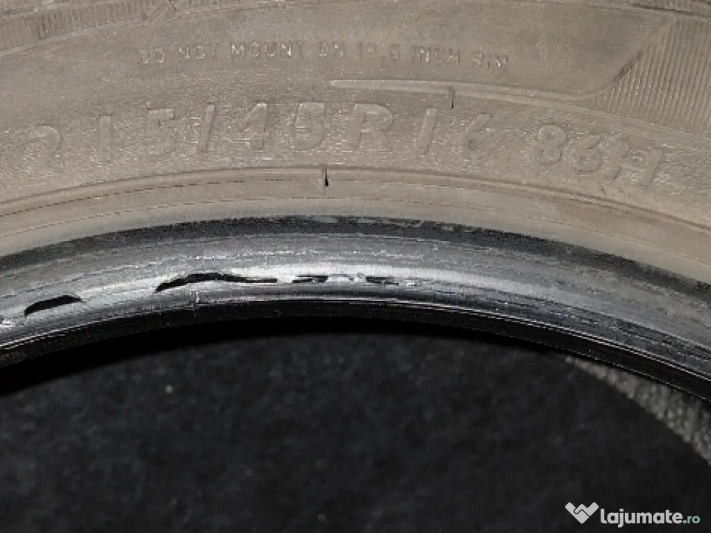 Cauciucuri de vara Dunlop 215/45 r16