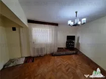 Apartament 3 cam. ultracentral - - Braila