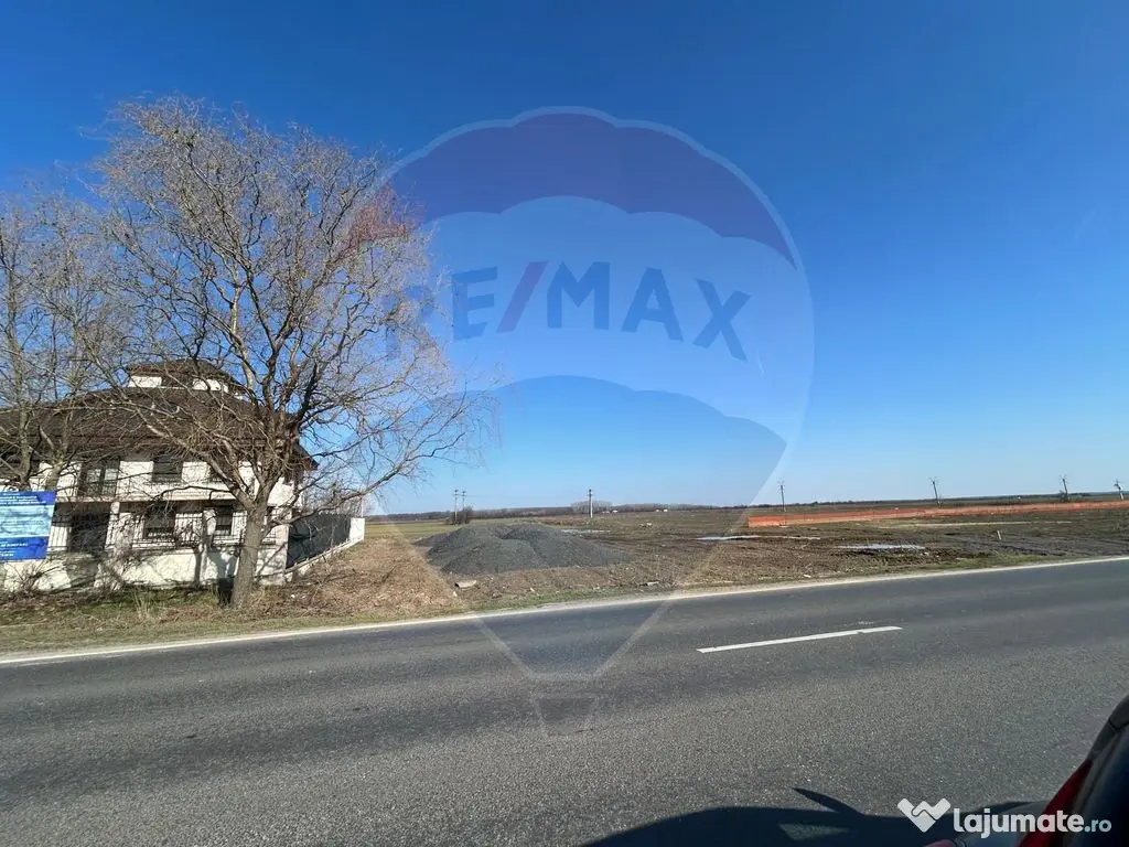 VANZARE Teren intravilan 40,000mp Cocani / Academia Titi Aur