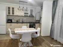 Apartament 2 camere, semidecomandat - zona Tractorul