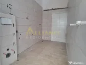 Young Residence 2 cam 64 mp la 10 min metrou 