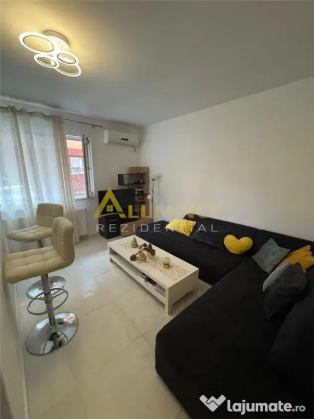 Apartament 2 camere gata de mutare Aparatorii Patriei