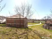 Casă P+1 langa padure cu teren 4.752 mp Cosesti Arges 