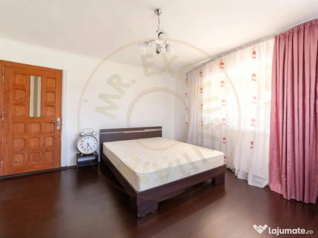 Casă P+1 langa padure cu teren 4.752 mp Cosesti Arges