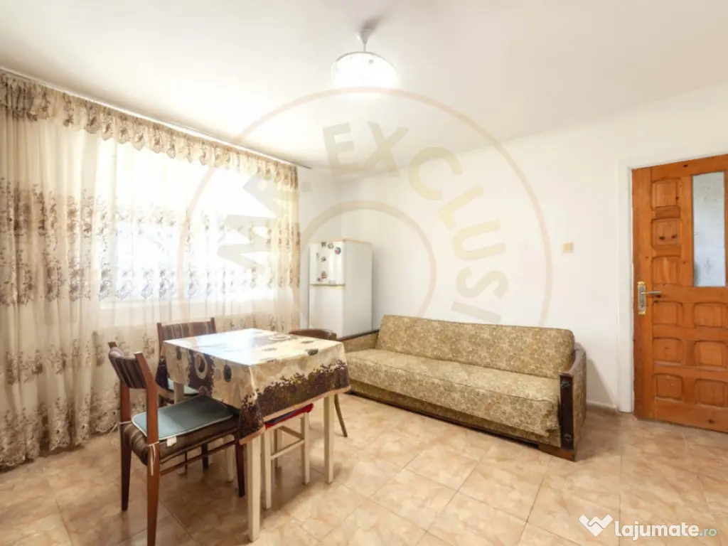 Casă P+1 langa padure cu teren 4.752 mp Cosesti Arges