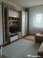 Apartament 2 camere, decomandat - zona Tractorul