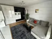 Apartament 2 camere, semidecomandat - Centrul Civic 