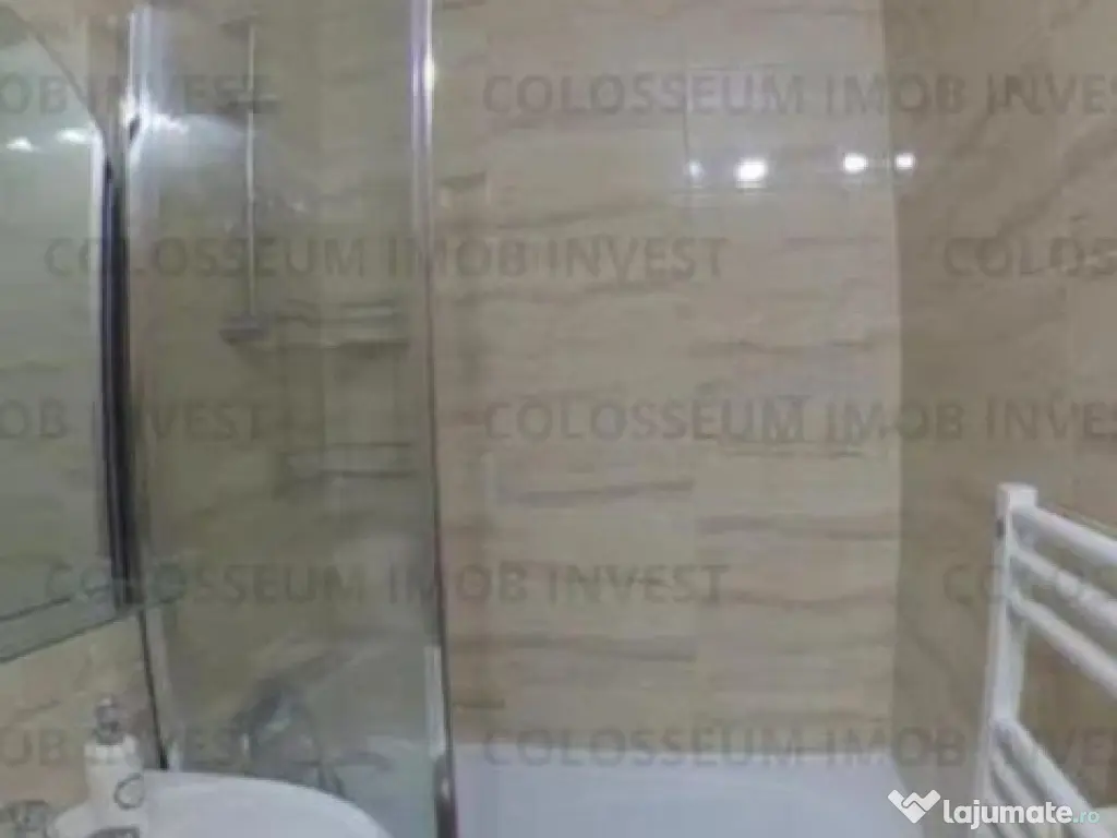 Apartament 2 camere, semidecomandat - Centrul Civic