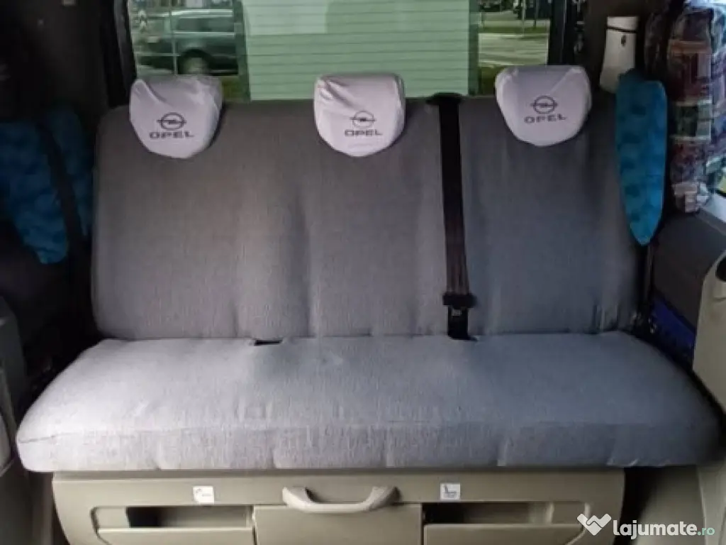 Vând Opel Vivaro varianta Westfalia fabricată în Germania