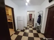 3 CAMERE // REPUBLICII // MOBILAT SI UTILAT 