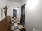 3 CAMERE // REPUBLICII // MOBILAT SI UTILAT 