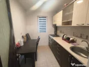 3 CAMERE // REPUBLICII // MOBILAT SI UTILAT 