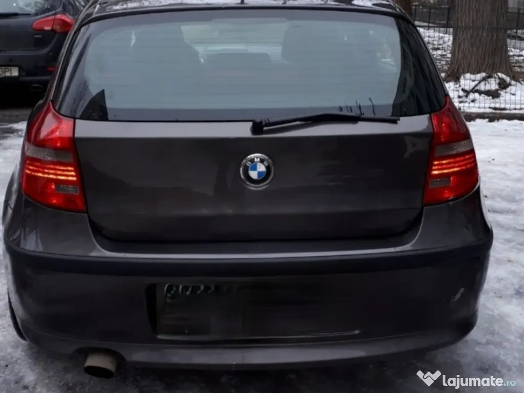 Vând BMW SERIA 1 E87