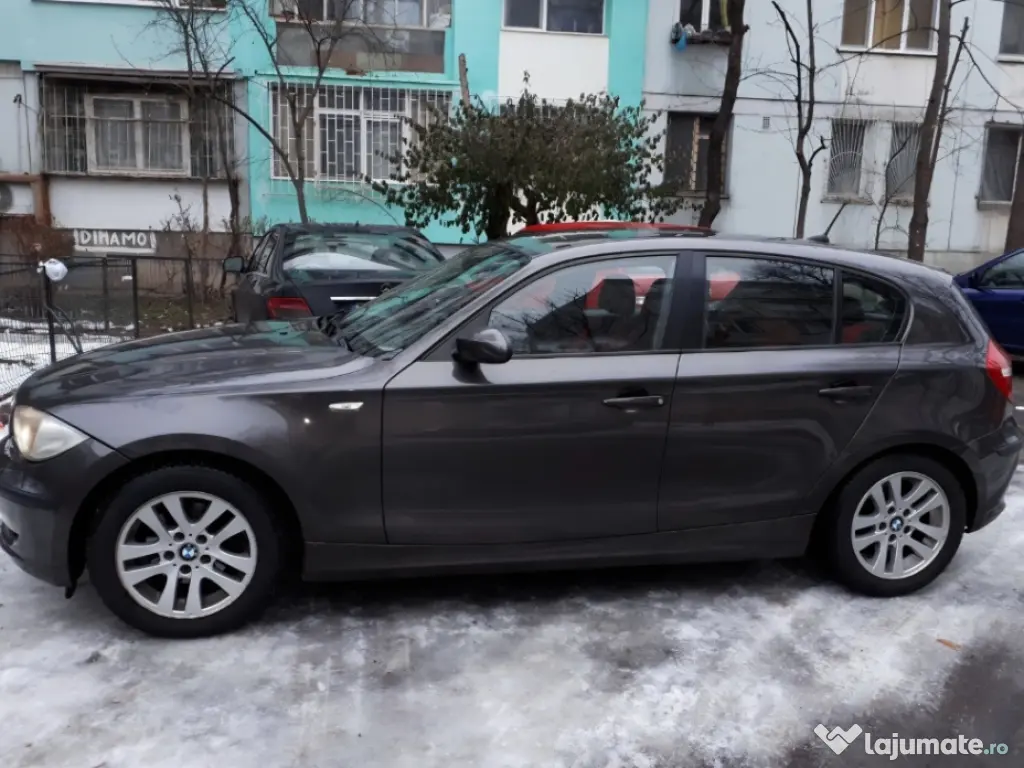 Vând BMW SERIA 1 E87
