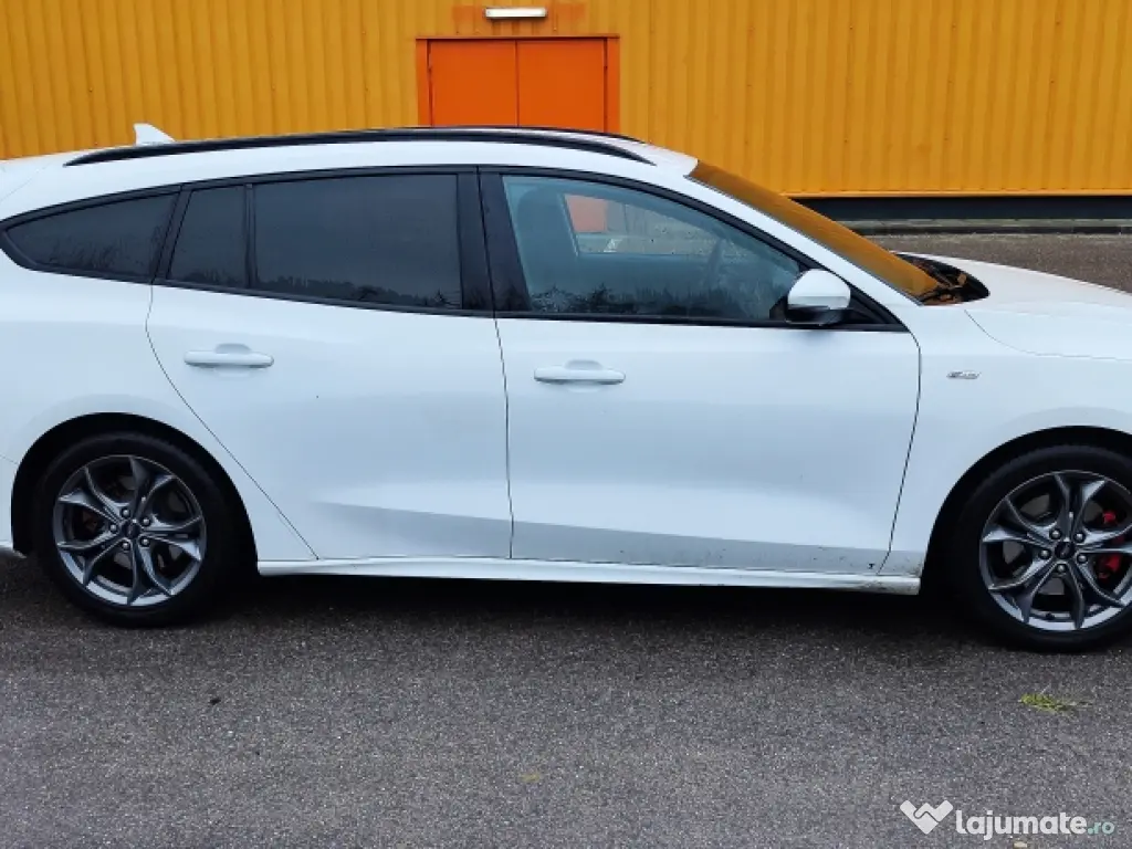 Ford Focus ST Line 1.0 Ecoboost