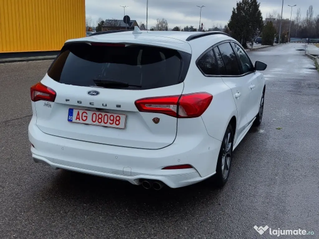 Ford Focus ST Line 1.0 Ecoboost