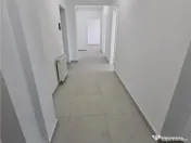 Apartament 3 Camere | Zona Tractorul | 2 Balcoane | NOU 