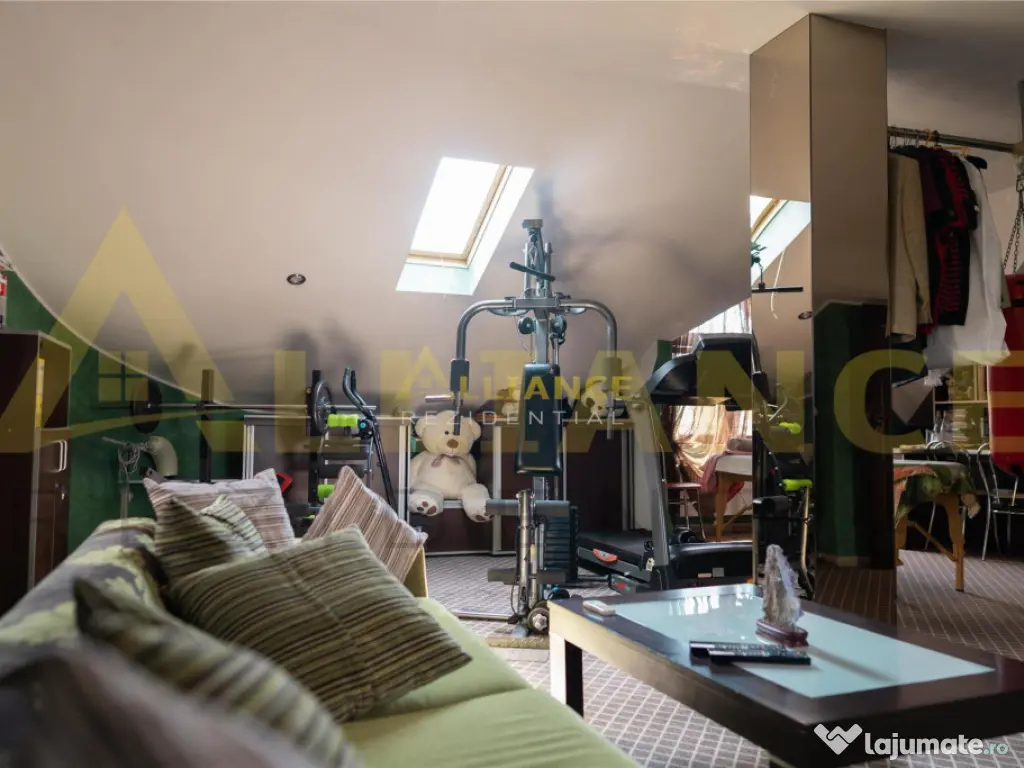 Casa Individuala - 766mp - Piscina si foisor- 7 camere 7 bai