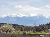 Teren intravilan în Poiana Mărului, 3.791 mp cu priveli...