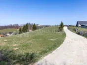 Teren intravilan în Poiana Mărului, 3.791 mp cu priveli...