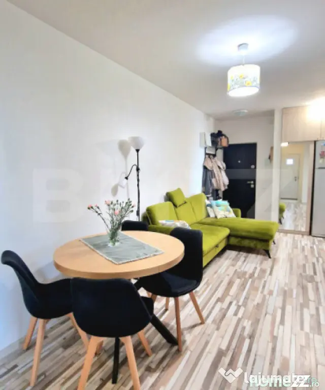 Apartament cu 3 camere, 60 mp, parcare cu CF, balcon, Sub Ce - Floresti (Cluj)