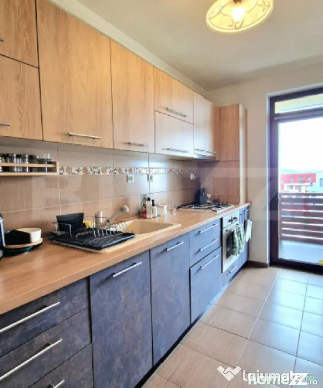 Apartament cu 3 camere, 60 mp, parcare cu CF, balcon, Sub Ce - Floresti (Cluj)