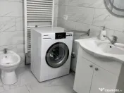 Casă de vânzare, 8 camere, 263 mp + 400 mp teren, în Câm 