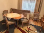 Casă de vânzare, 8 camere, 263 mp + 400 mp teren, în Câm 