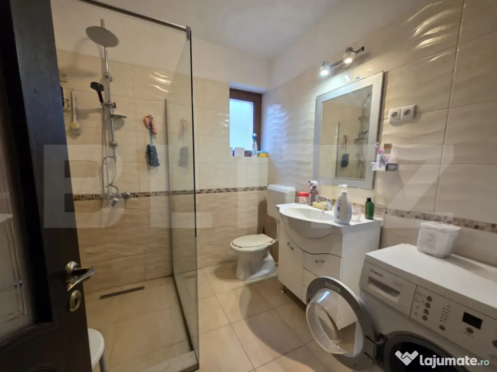 Casa tip duplex de vanzare, 5 camere, 234 mp, zona Titulescu