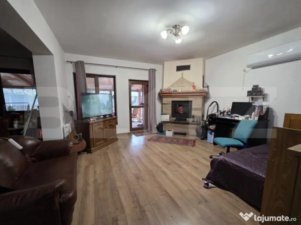 Casa tip duplex de vanzare, 5 camere, 234 mp, zona Titulescu