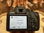 Canon EOS 2000D + obiectiv 18-55mm, stare ca nou.