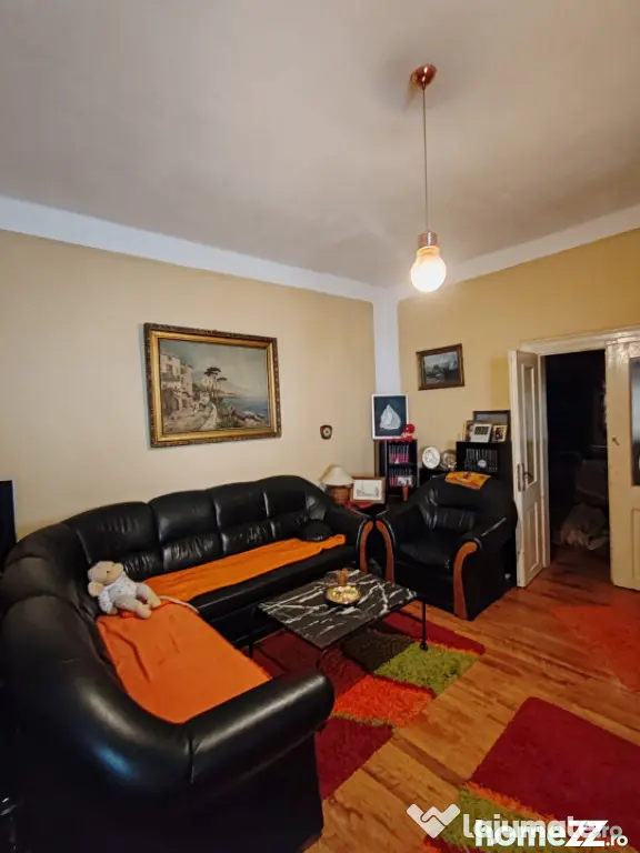 Oază urbană în Centrul Vechi: casă 160 mp, teren 320 mp,