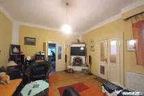 Oază urbană în Centrul Vechi: casă 160 mp, teren 320 mp,