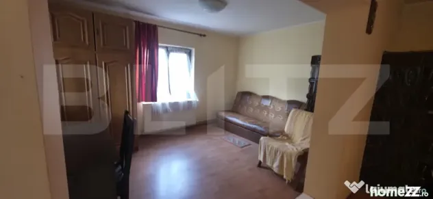 Casa cu 3 camere, curte verde si spatioasa 400 mp,zona Barie - Ploiesti (Prahova)