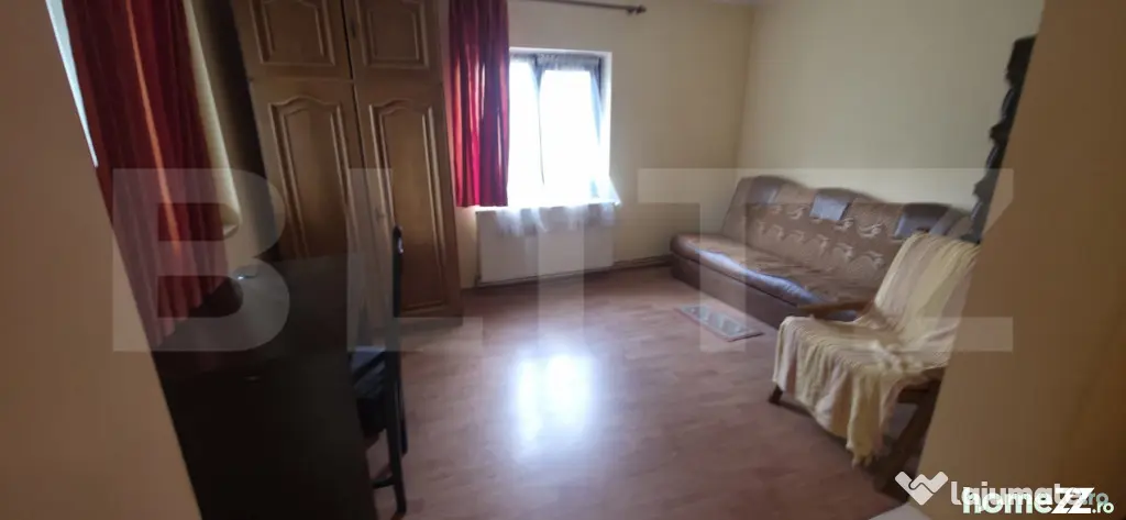 Casa cu 3 camere, curte verde si spatioasa 400 mp,zona Barie - Ploiesti (Prahova)